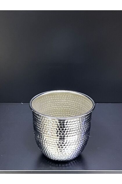Gümüş Renkli Dövme Metal Dekoratif Saksı - 15x13 cm - Lüks Görünümlü Vazo & Çiçeklik