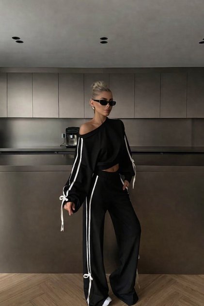 Women's Bow-Detail Black Boat Neck Cropped Sweatpants Set