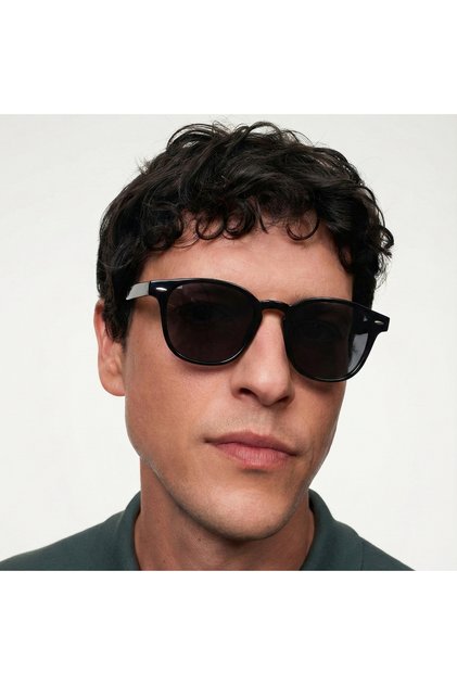 Aby Black Unisex Sunglasses