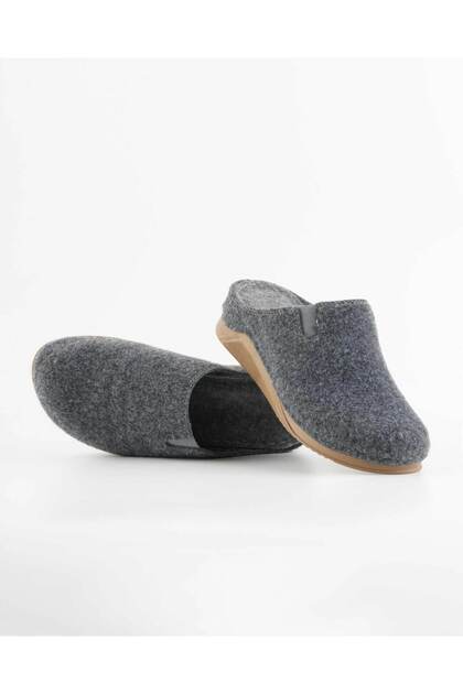 Women's House Slippers Felt Textured Winter Closed Toe Non-Slip Sole Comfortable Daily Slippers Gray