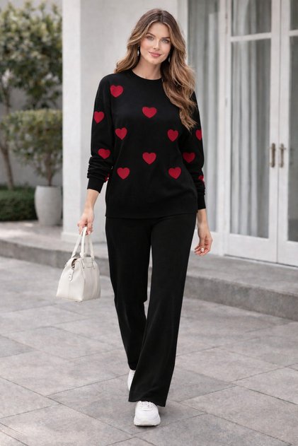 Embossed Embroidered Heart Tricot Set