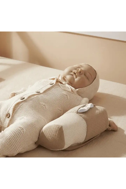 Airbruck ® Side Sleeper Pillow and 2 Changing Pads