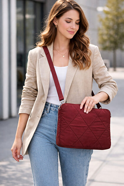 Quilted Notebook Laptop MacBook Bag 15.6 Inch | Women's Crossbody Tablet & Laptop Bag
