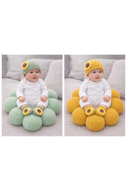 Sunflower Detailed Hand-Knitted Baby Beanie & Booties Set – Organic Look,