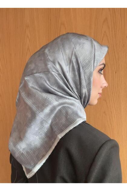 Eșarfă din mătase Jacquard Sura 7208405 - 311 SYR52627 Gri argintiu cu model sclipitor