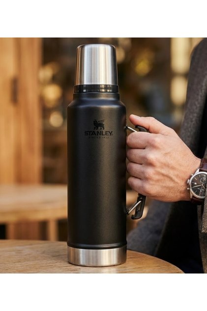 The Legendary Classic Bottle 1.4L Classic Thermos Black