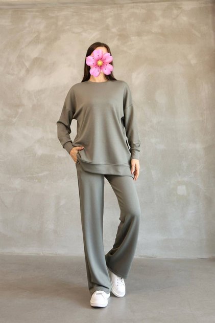 Sweatsuit