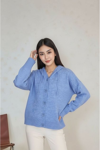 Women's Hooded Front Buttoned Soft Knitwear Winter Jacket Suitable for Sporty and Stylish Hijab