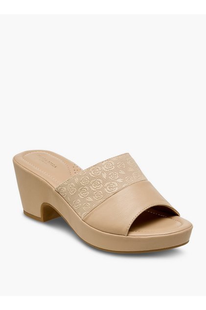 Women Floral Textured Block Heel Sandals