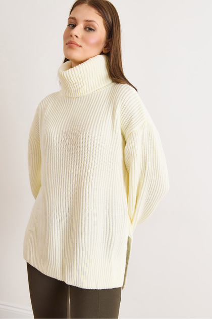 Women's Ecru Degaje Collar Slit Casual Knitwear Sweater Kzk-19001122