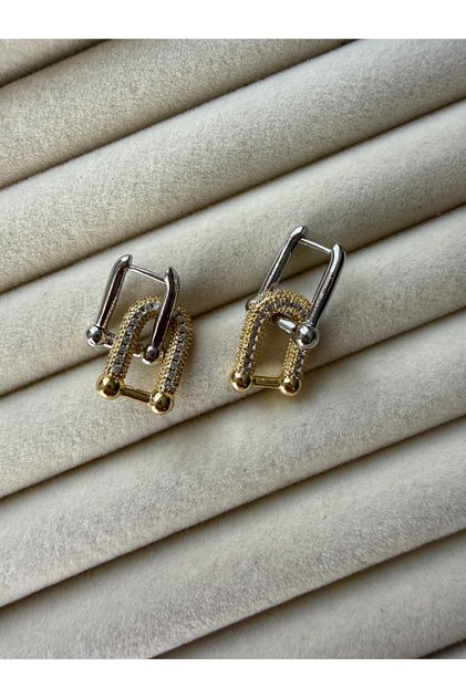 "Women's Gold Detailed Chain Buckle Modern Design Earrings"