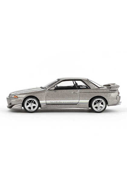 mini gt 1:64 Nissan Skyline GT-R R32 VeilSide Combat C-I Combat