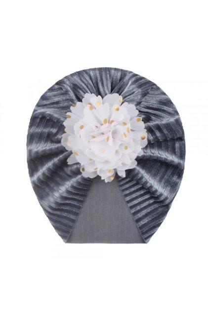 Caciulita gri tip turban din catifea cu floare aplicata