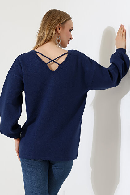 Devinka Women's Navy Blue V-Neck Casual Oversized Soft Knitwear