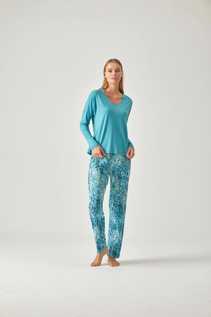TURQUOISE V-NECK SATIN PYJAMAS SET