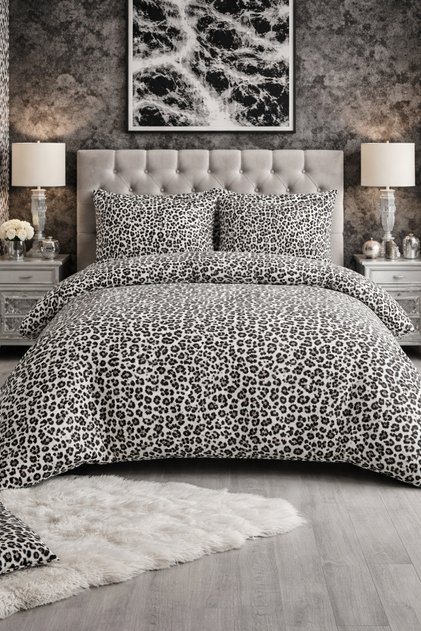 Double Patterned Duvet Cover Set (Without Sheets)