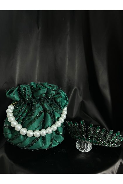 Σετ Emerald Grace: τσάντα και σετ κορώνας
