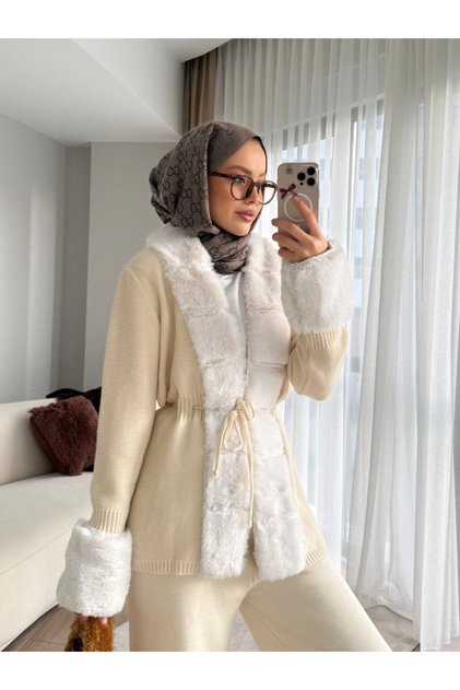 Asur Butik Kadın Kürklü Triko Takım Standart Beden (36-40)