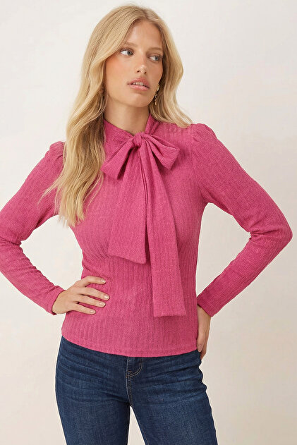 Bluză pentru femei, fucsia, cu guler, cu legături laterale, cu umărul adunat ARM-26K001068