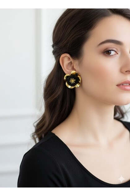 Steel Flower Black Earrings