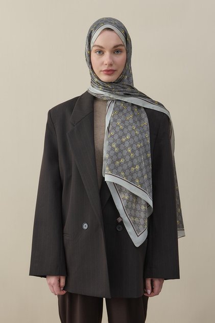 Clamp Pattern Silk Voile Shawl Cream