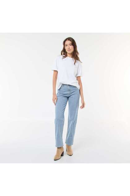 Regular Fit Cotton-Blend Line Detail Jean BLUE