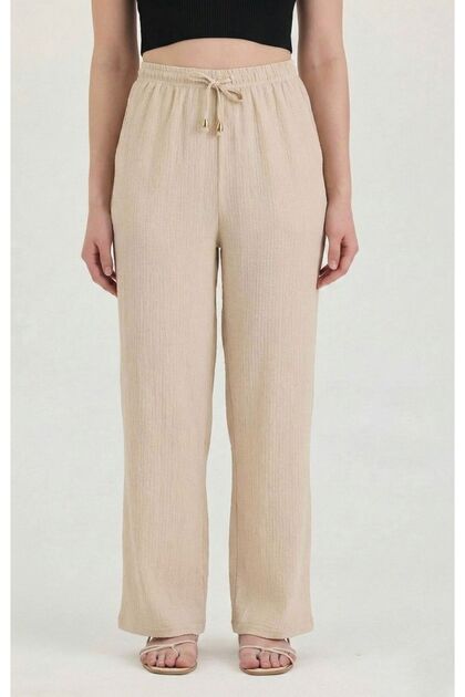 Comfortable Cut Trousers with Lace-Up Waist