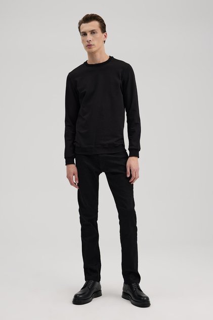 Black Slim Fit Crew Neck Basic Sweatshirt