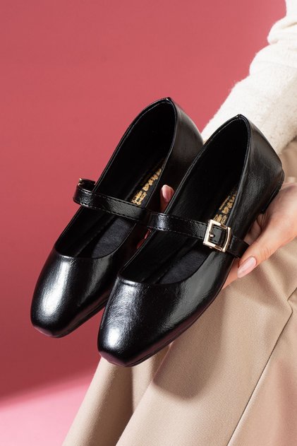 Elise Black Leather Gold Buckle Belt Strap Ballerinas