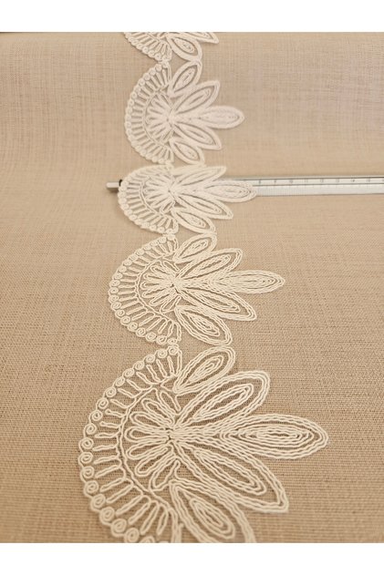 French Lace Guipure 11 Mt. 1 Top