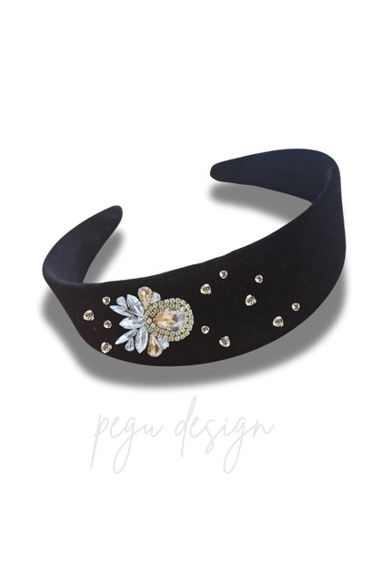 Velvet crystal glass stone special design wide crown
