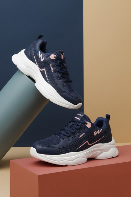 Women’s Low Top Sneakers – Cool Urban Design with Memory Foam for All-Day Comfort