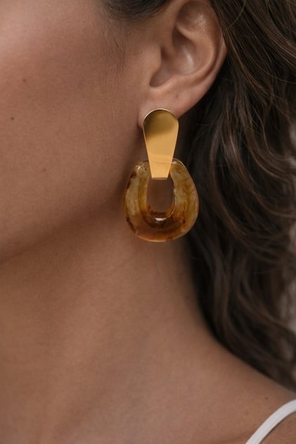 Vintage Coffee Acrylic Drop Earrings – Gold Steel Detailing