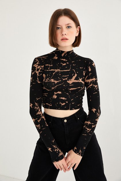 Women's Black Camel Marble Patterned Half Fisherman Crop Blouse