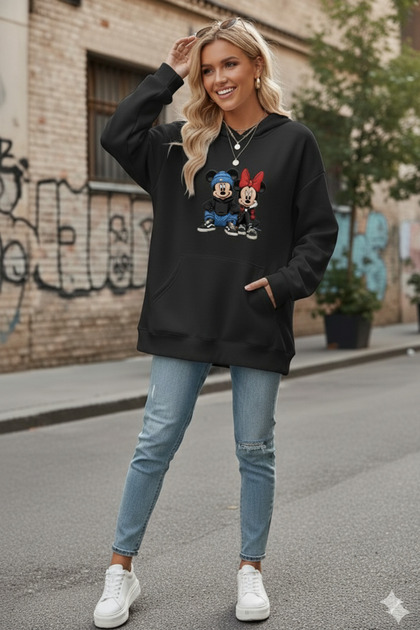 Women's Black Mickey&Minnie Mouse Pair Printed Oversized Sweatshirt -Hoodie