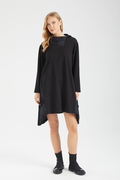 Paraşüt Panelli Fırfır Detaylı Asimetrik Siyah Sweatshirt Elbise