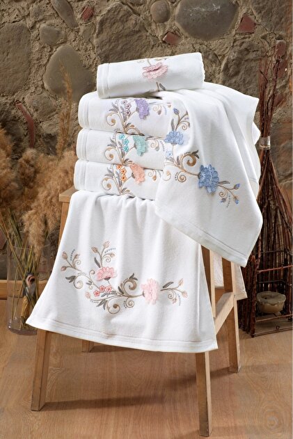 Asude Beyaz Kadife 3D Nakışlı Kutulu 50x90 cm %100 pamuklu