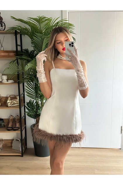 Kadın Askılı Altı Püskül Detaylı Mini Abiye & Mezuniyet Elbisesi