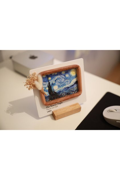 Ahşap Çerçeveli Mini Yıldızlı Gece Tablosu – Masa Üstü Dekoratif Sanat Ürünü - Vincent van Gogh