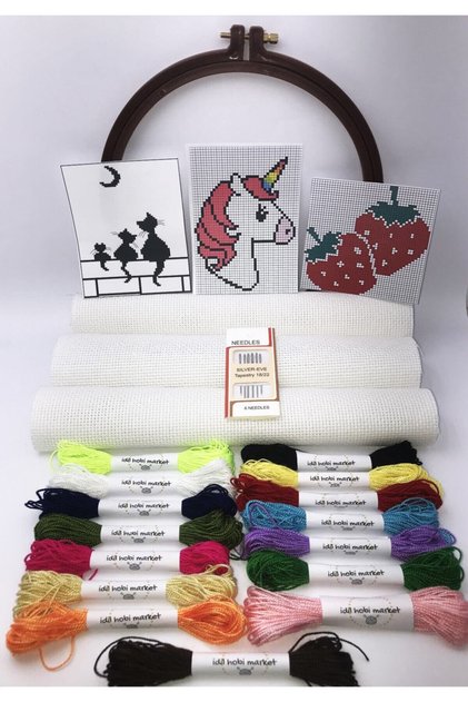 Set za vezenje križićima Etamine Model009 - Jagoda, Jednorog, Mačka