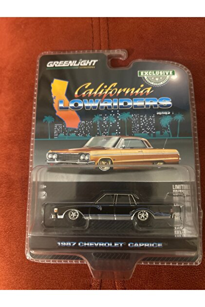 Greenlight California Lowriders 1987 Chevrolet Caprice Lacivert 1