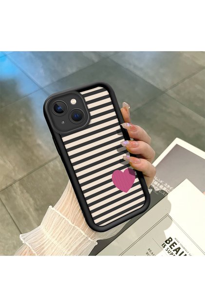 iPhone 15 Plus Compatible Black Silicone Heart Pattern Lens Protection Shock Absorbing Flexible Case