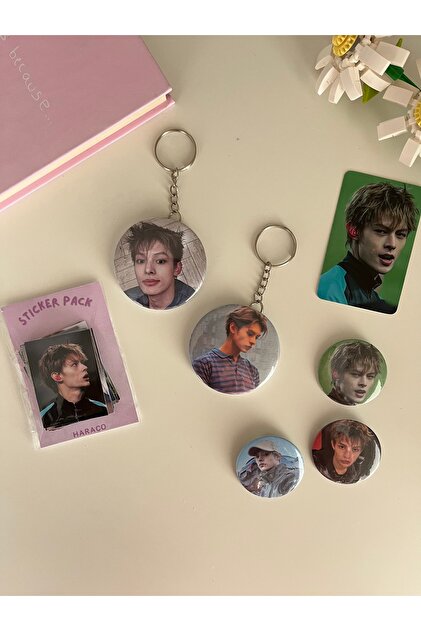 Hara Company Cortis Kpop Grubu Martin Set (Rozet, Açacak