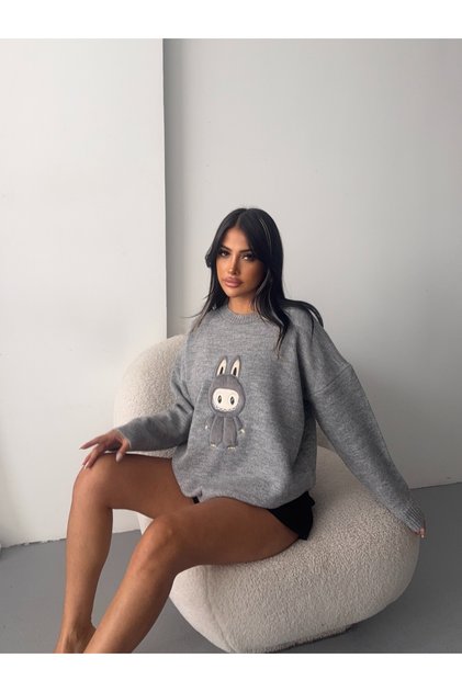 Crew Neck Character Embroidered Knit Sweater
