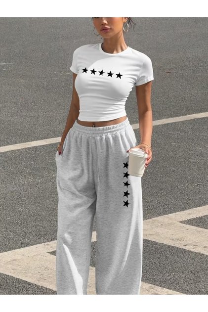 Women's Star Printed Baby Tee Combed Cotton Crop and Sweatpants - Two Piece Tracksuit Set
