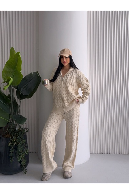Women's Hooded Double Zippered Hair Knitwear Set