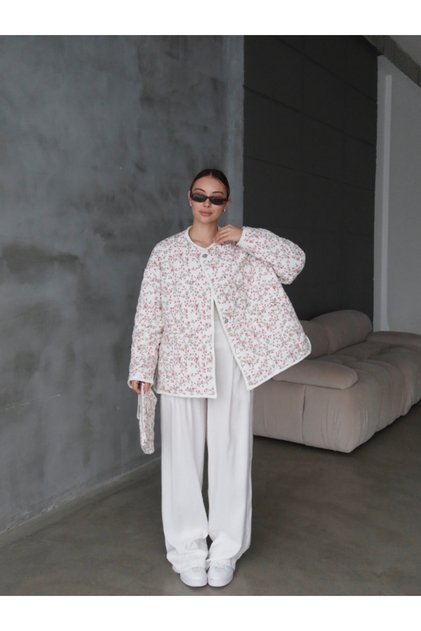 Quilted Oversize Jacket with Flowered Bag