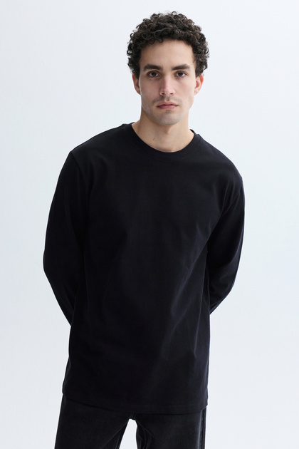 Men's Black Comfort Fit Crew Neck Long Sleeve T-Shirt
