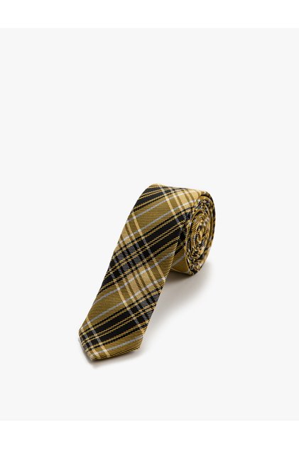 Square Patterned Tie
