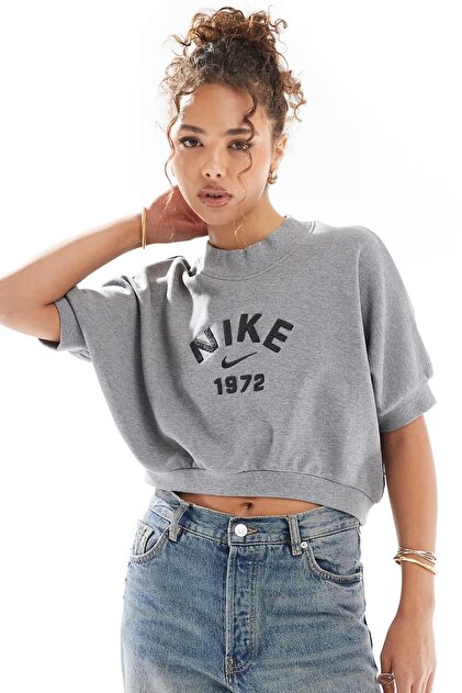 Nike Crop Loose Fit French Terry Short Sleeve Top Kadın Bol Kesim